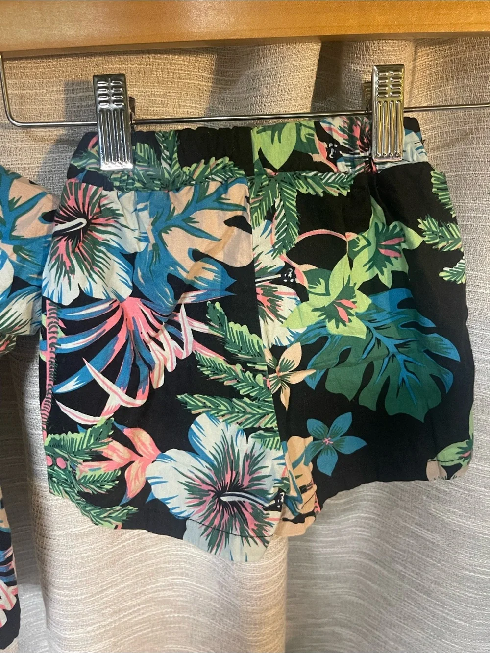 Old Navy Style Black Tropical Floral Kids Short Set